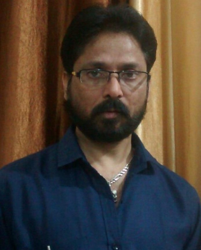 Ravi Nigam , रवि जी. निगम ( संपादक/समाज सेवक )